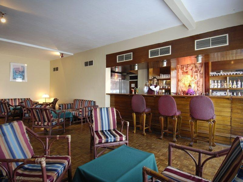 Berjaya Hotel Colombo Dehiwala-Mount Lavinia Εστιατόριο φωτογραφία